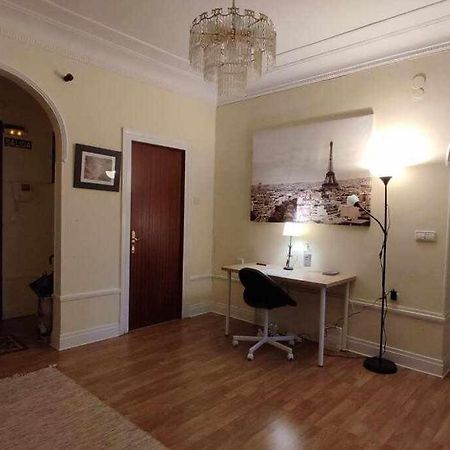 Fliphouse Rooms Pension Билбао Екстериор снимка