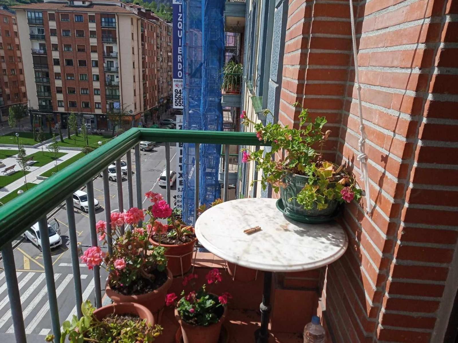 Fliphouse Rooms Pension Билбао Стая снимка