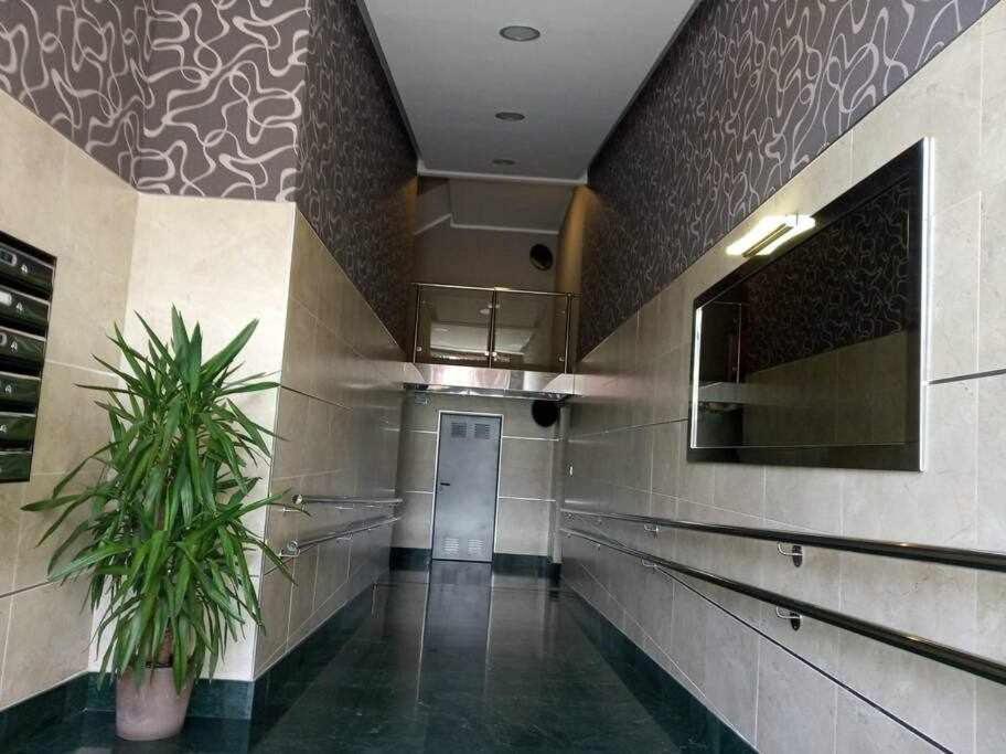 Fliphouse Rooms Pension Билбао Екстериор снимка